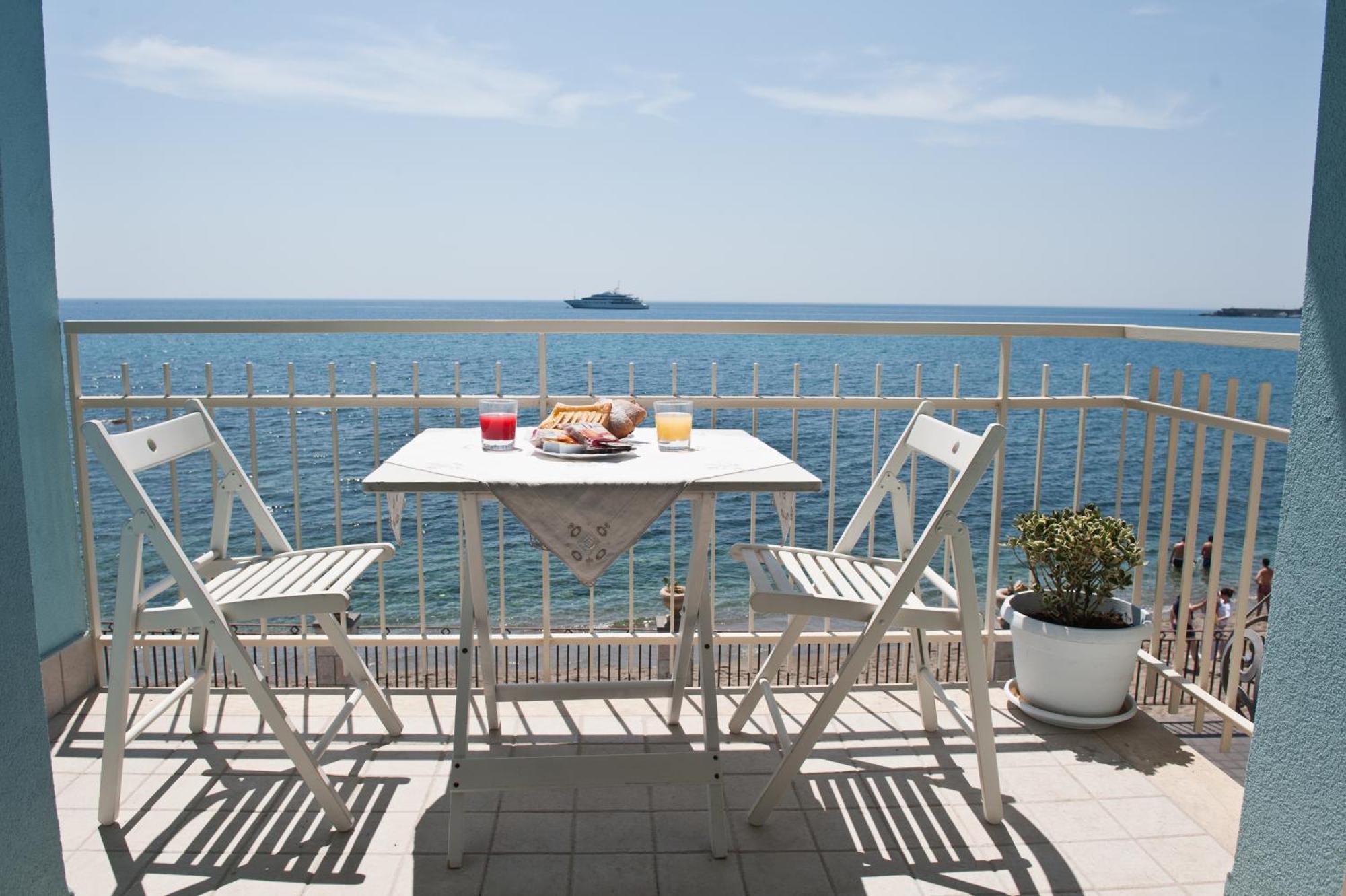 Nina B&B Giardini Naxos Exterior foto
